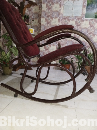 Rocking chair / Chair / Easy Chair